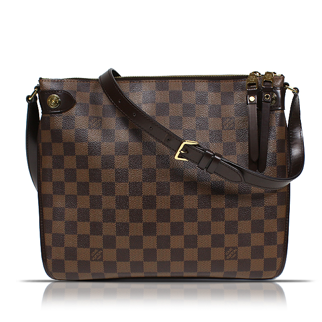 カバ・リヴィントン