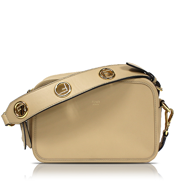 ショルダーバッグ