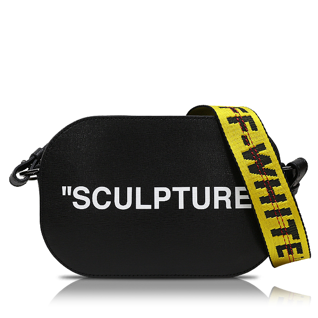 【Off-White】スカルプチャーカメラバッグ