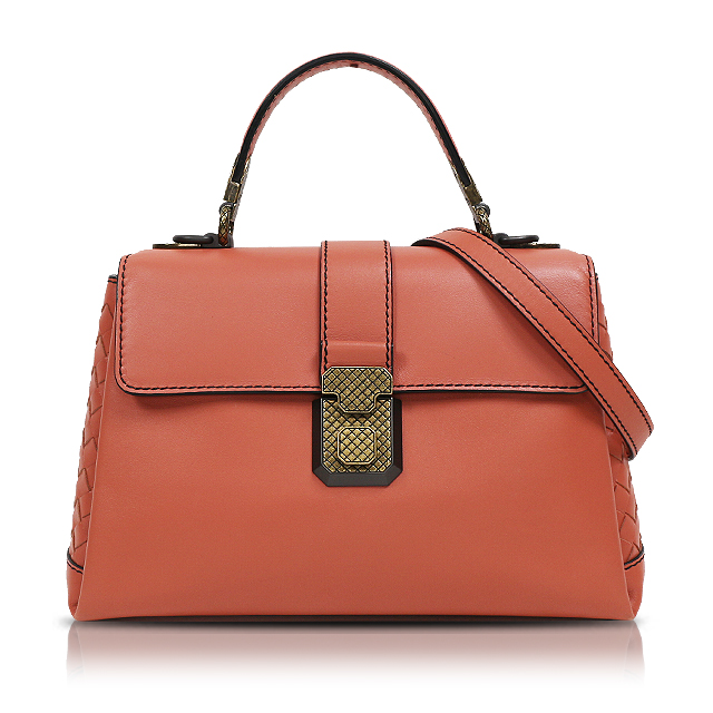 ピアッツァ・スモール