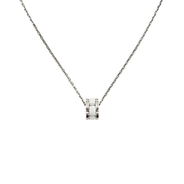 ウルトラコレクションネックレス