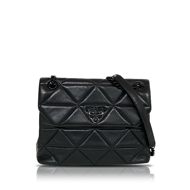 チェーンショルダーバッグ