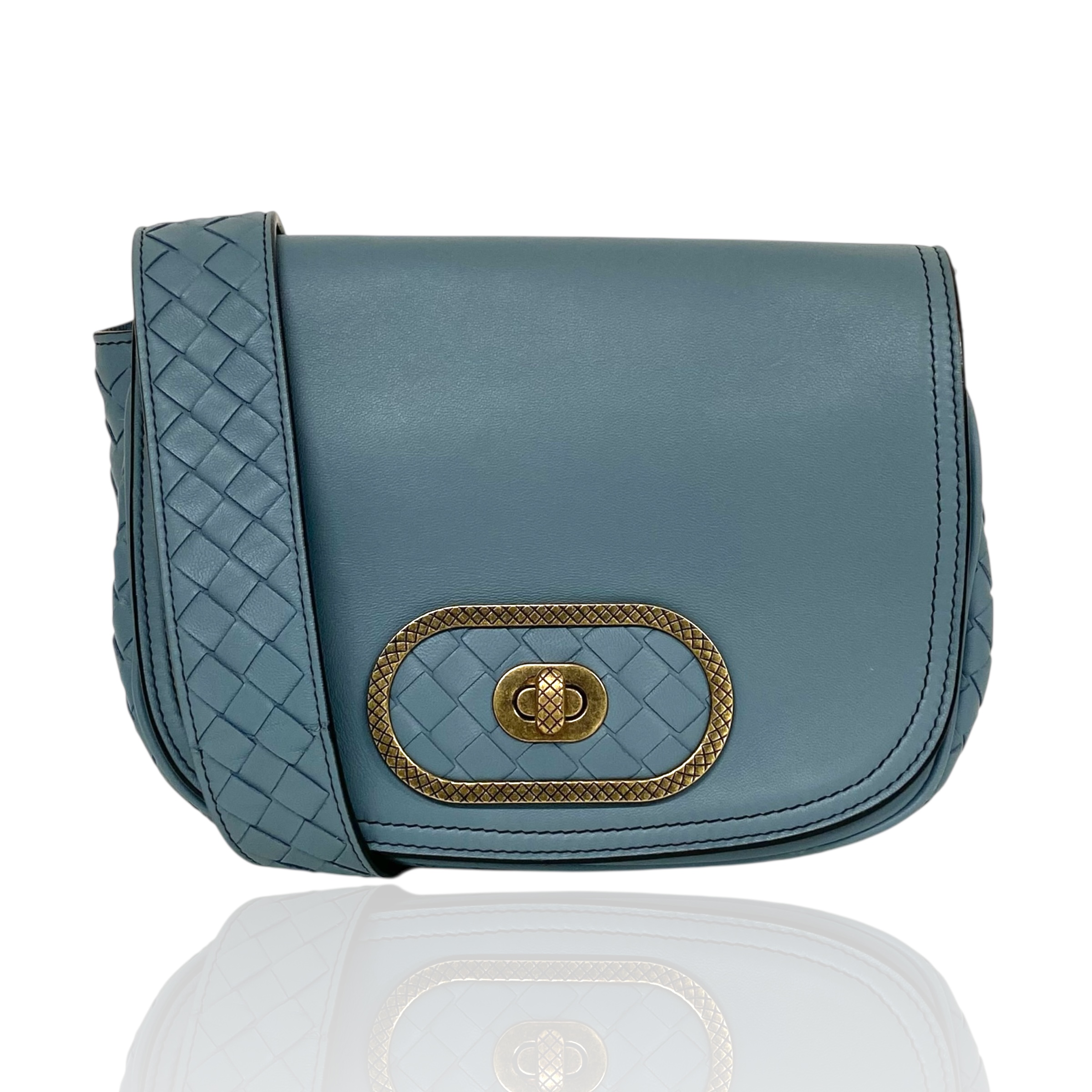 イントレショルダー