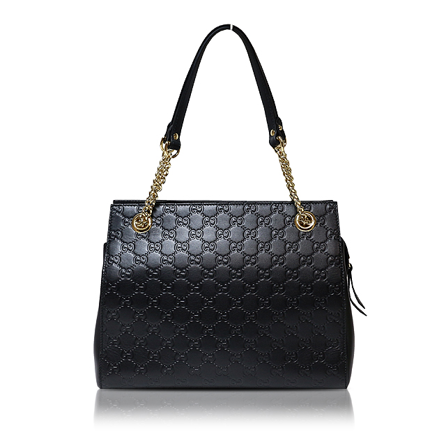 シグネチャーショルダー